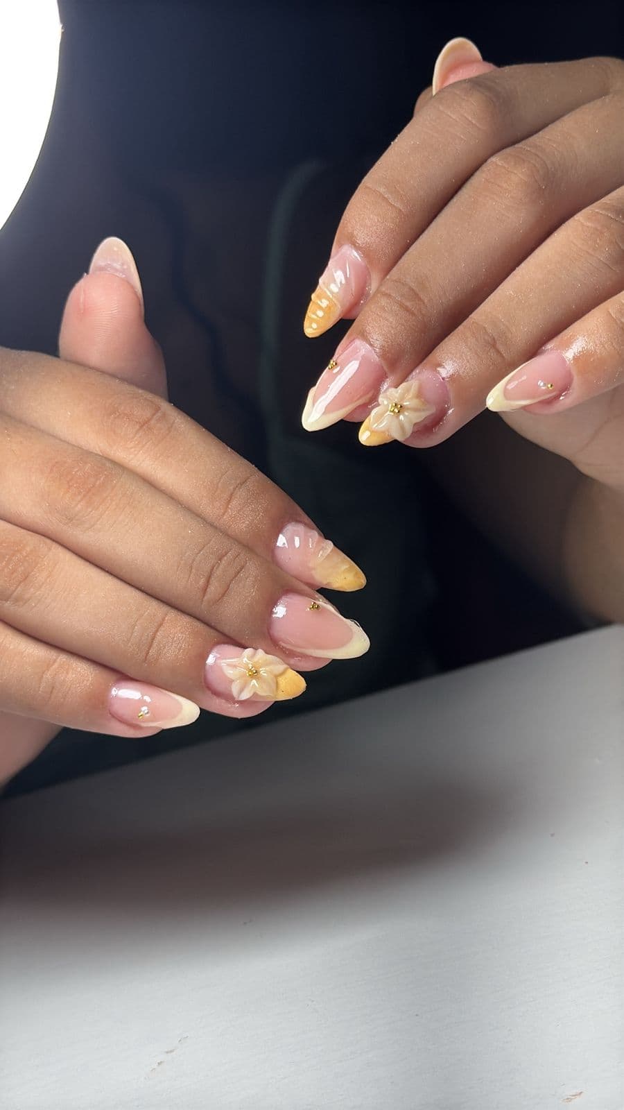 Unhas — trabalho do studio