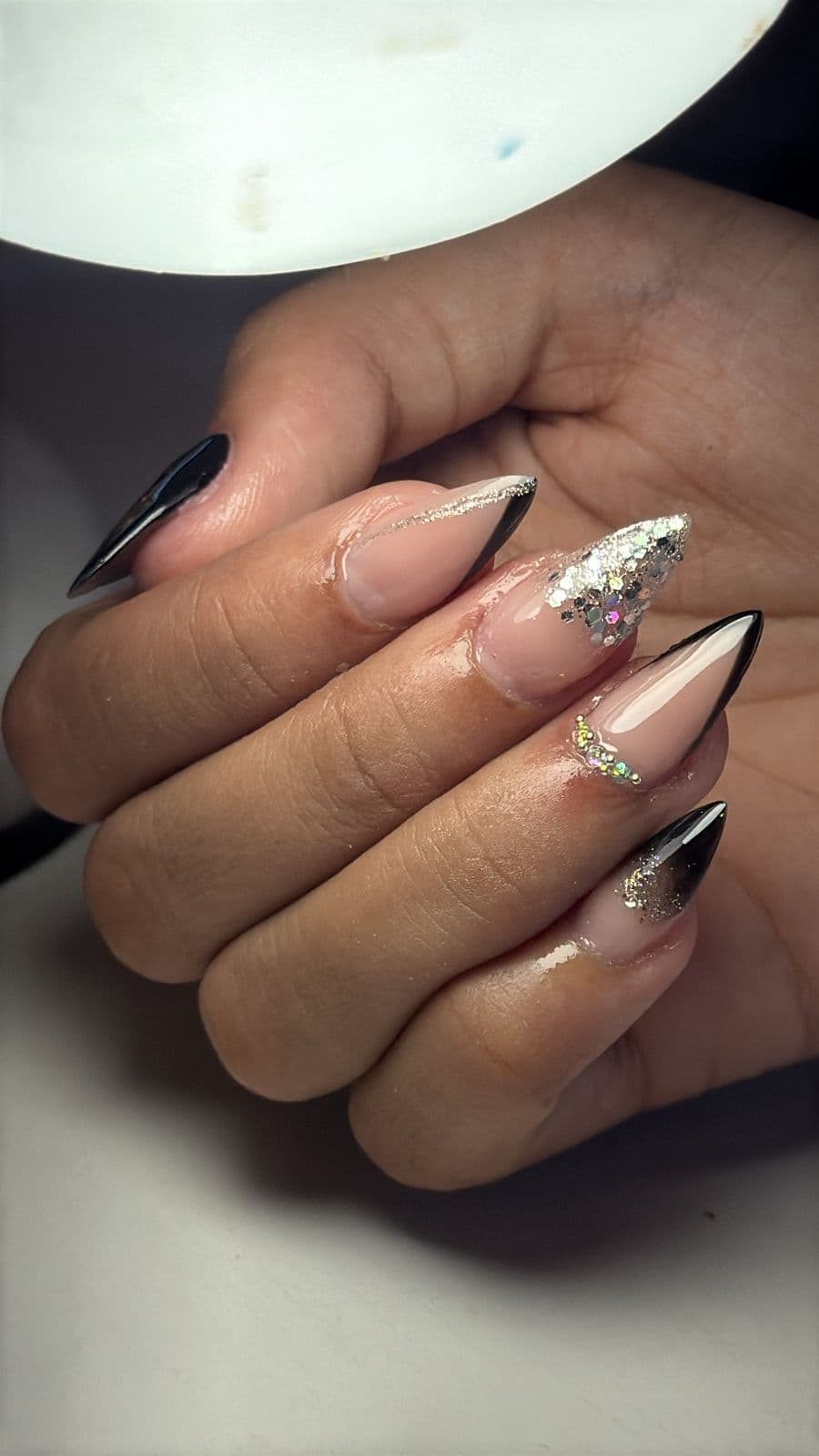 Unhas — trabalho do studio